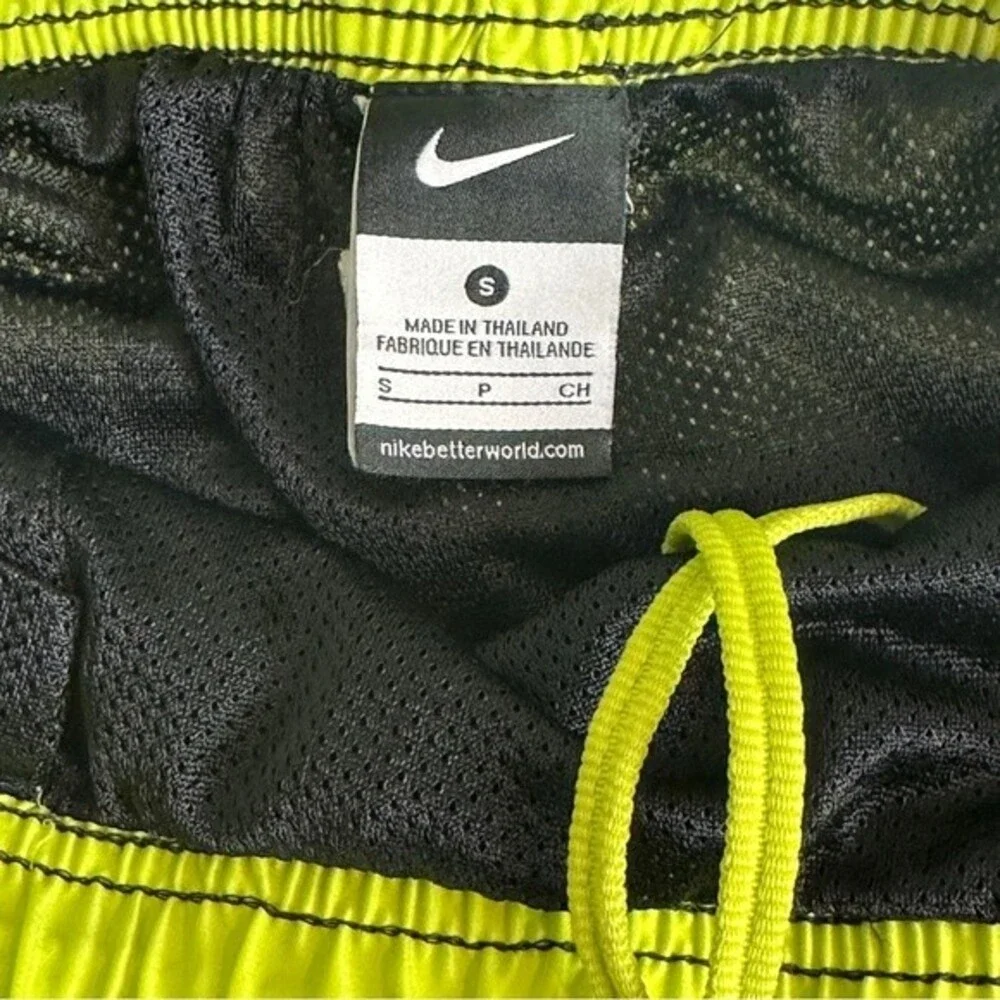 Nike Black & Yellow 7